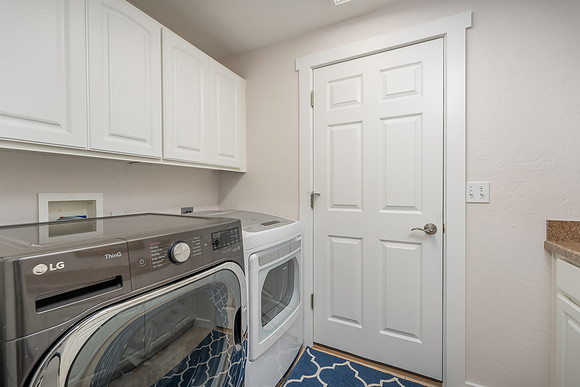 1835 NW Grandview Dr-23