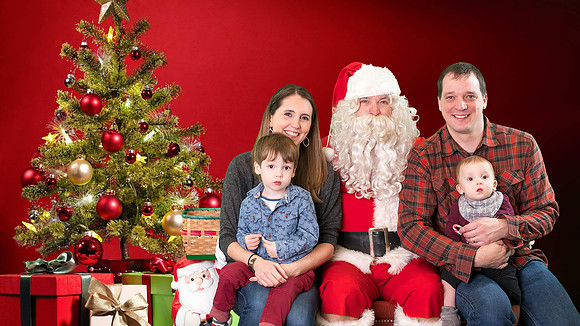 Imaging Holiday Party 2017 - 33c