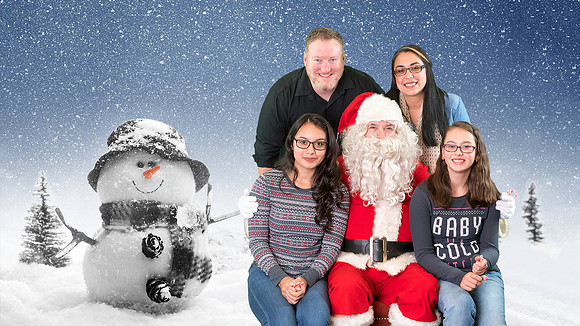 Imaging Holiday Party 2017 - 60b