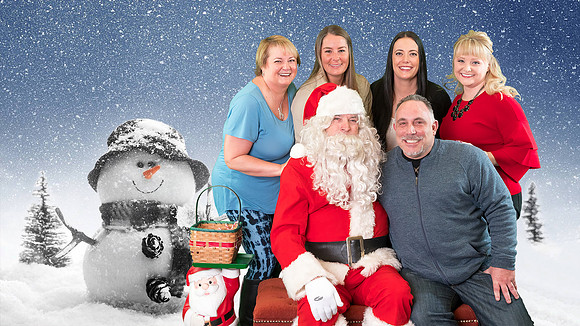 Imaging Holiday Party 2017 - 25b