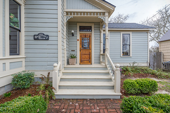 526 Fifth Ave SE-28
