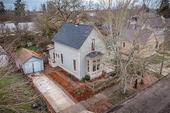 526 Fifth Ave SE-37