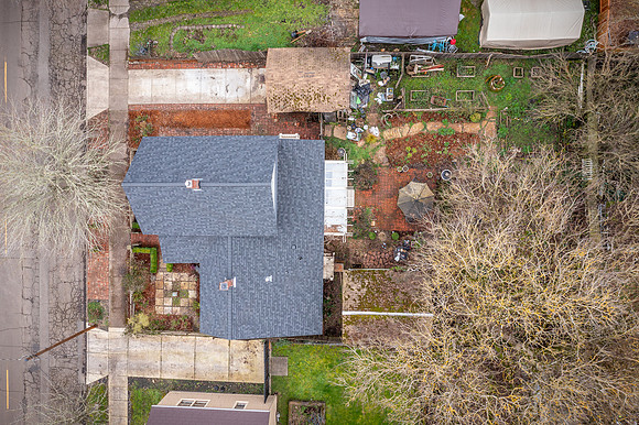 526 Fifth Ave SE-39