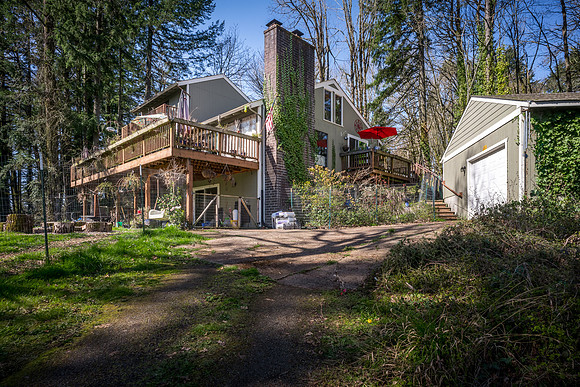 2776 NW Pineview Dr-30