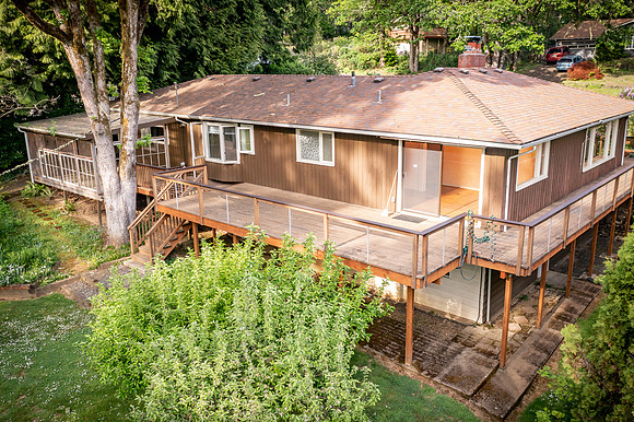2660 SW Deamond Dr-35