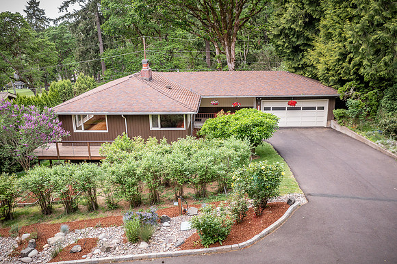 2660 SW Deamond Dr-37