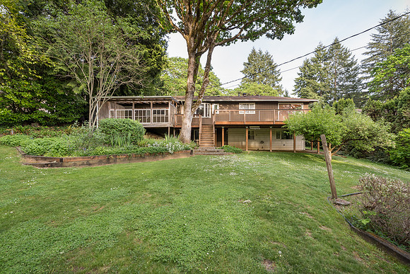 2660 SW Deamond Dr-25