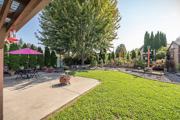 1835 NW Grandview Dr-27