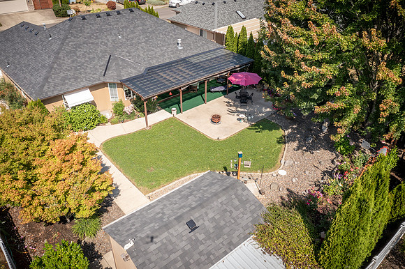 1835 NW Grandview Dr-38