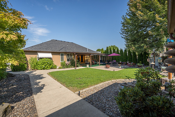 1835 NW Grandview Dr-30