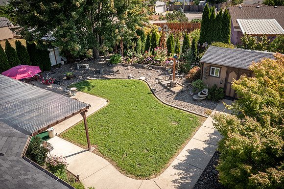 1835 NW Grandview Dr-39
