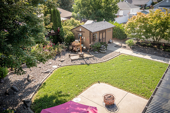 1835 NW Grandview Dr-41